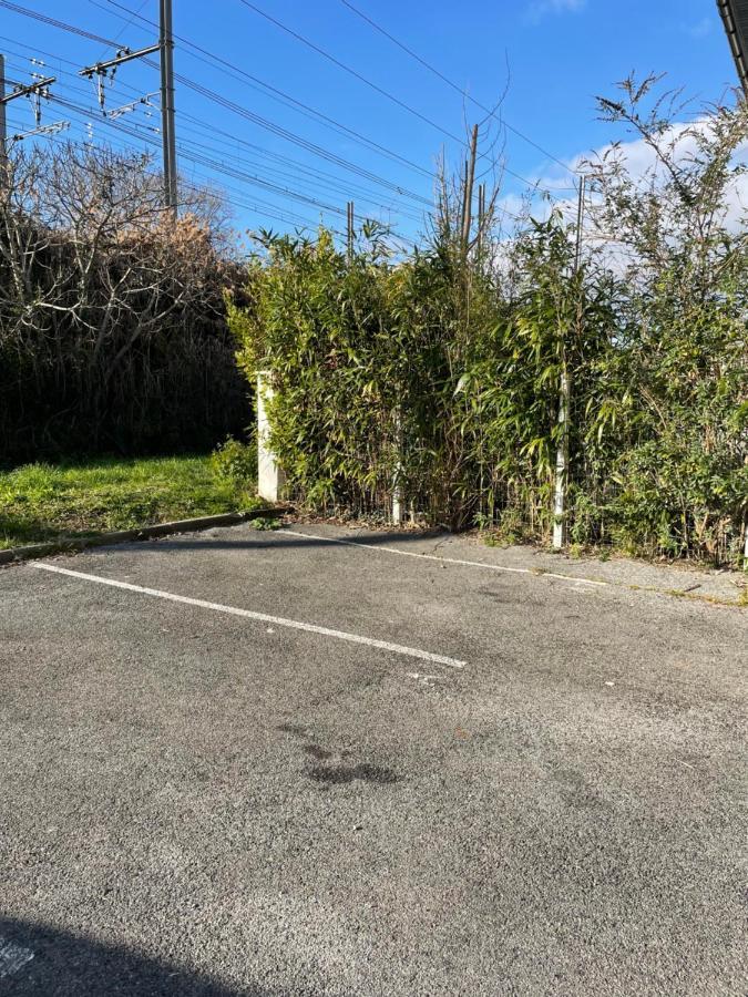 Appartement T2 Bayonne St Esprit Avec Parking Extérieur photo